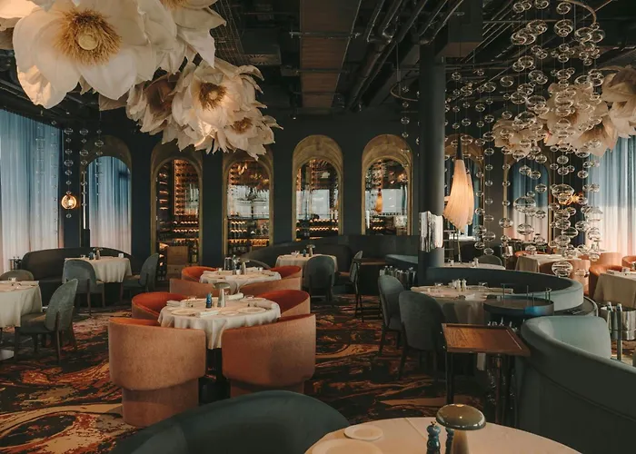 Dorothea Hotel, Budapest, Autograph Collection
